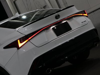 صورة 60 لـ 2024 Lexus IS