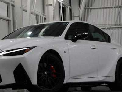 صورة 50 لـ 2024 Lexus IS