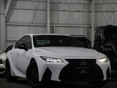 صورة 70 لـ 2024 Lexus IS
