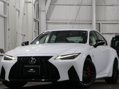 صورة 69 لـ 2024 Lexus IS