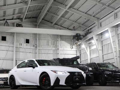 صورة 76 لـ 2024 Lexus IS