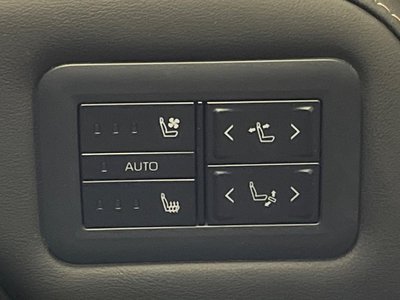 صورة 46 لـ 2025 Toyota ALPHARD