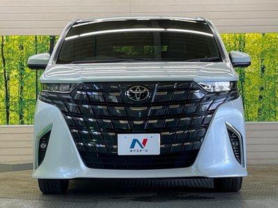 صورة 15 لـ 2025 Toyota ALPHARD