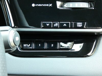 صورة مصغرة 81 لـ 2025 Lexus RX