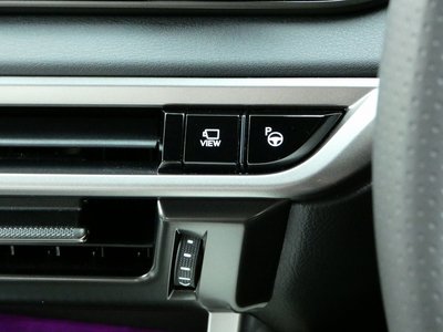 صورة مصغرة 82 لـ 2025 Lexus RX