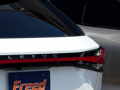 صورة مصغرة 150 لـ 2025 Lexus RX