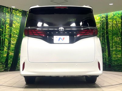 صورة 16 لـ 2025 Toyota ALPHARD