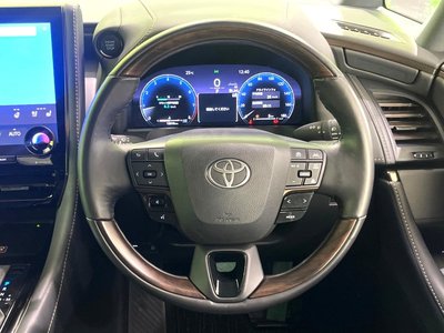 صورة 12 لـ 2025 Toyota ALPHARD