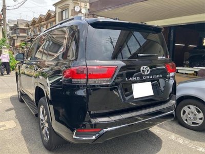 2026 Toyota LAND CRUISER 300 照片 6