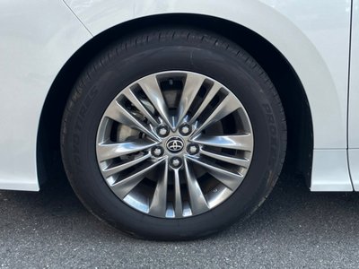 صورة 24 لـ 2024 Toyota ALPHARD