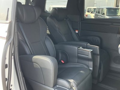 صورة 10 لـ 2024 Toyota ALPHARD