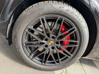 صورة مصغرة 12 لـ 2024 Porsche CAYENNE