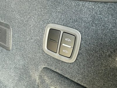 صورة مصغرة 35 لـ 2024 Porsche CAYENNE