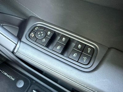 صورة مصغرة 39 لـ 2024 Porsche CAYENNE