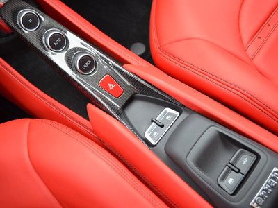 2021 Ferrari F8 SPIDER — фото 15