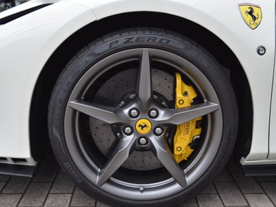 2021 Ferrari F8 SPIDER — фото 4