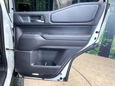 2024 Toyota LAND CRUISER 250 photo 35