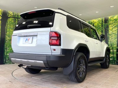 2024 Toyota LAND CRUISER 250 photo 18