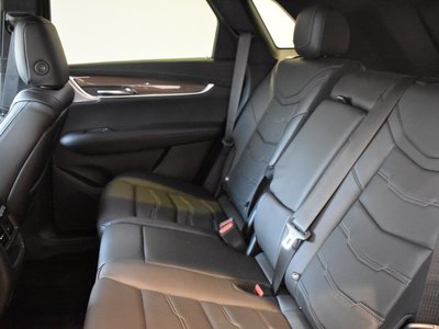 صورة 14 لـ 2024 Cadillac XT5