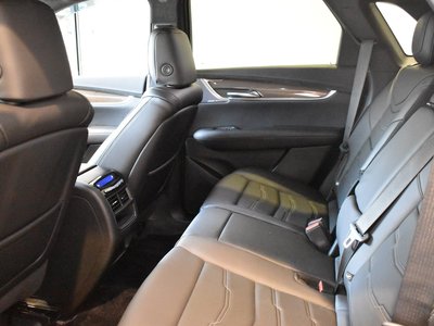 صورة 13 لـ 2024 Cadillac XT5