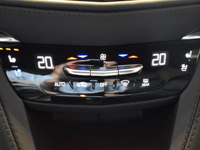صورة 27 لـ 2024 Cadillac XT5
