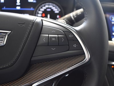 صورة 19 لـ 2024 Cadillac XT5