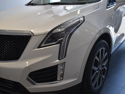 صورة 38 لـ 2024 Cadillac XT5