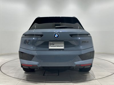 2024 BMW IX photo 8