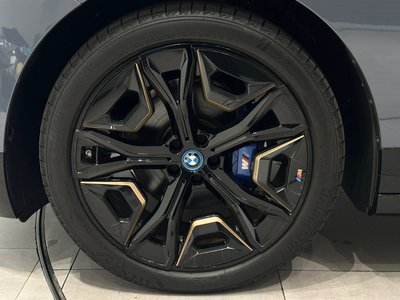 2024 BMW IX thumbnail 50