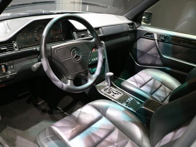 1994 Mercedes-BENZ E-CLASS — миниатюра 7