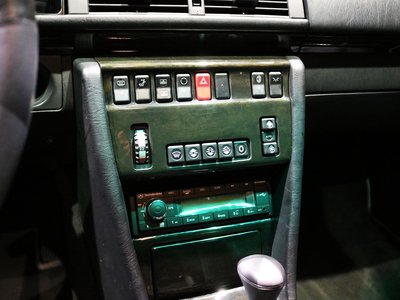 1994 Mercedes-BENZ E-CLASS — миниатюра 12