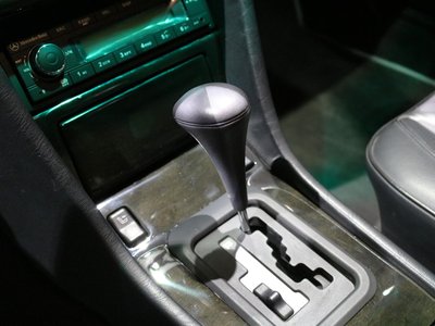 1994 Mercedes-BENZ E-CLASS — миниатюра 11