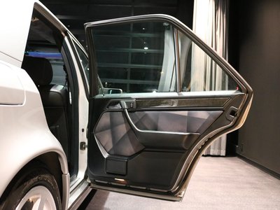 1994 Mercedes-BENZ E-CLASS — миниатюра 25