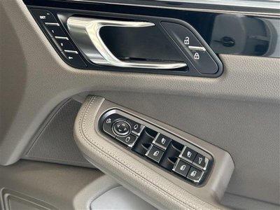 صورة مصغرة 14 لـ 2021 Porsche MACAN