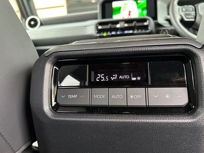 2025 Toyota LAND CRUISER 250 — фото 25