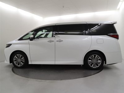 2023 Toyota ALPHARD — фото 6