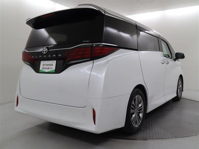 2023 Toyota ALPHARD — фото 7