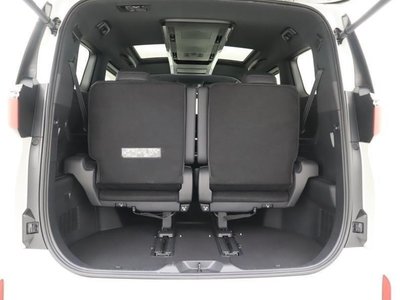2023 Toyota ALPHARD — фото 20