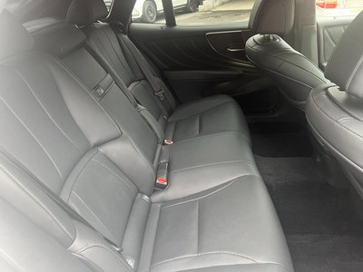 2021 Lexus LS thumbnail 44