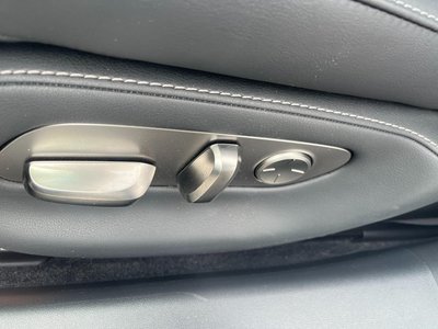2021 Lexus LS thumbnail 61