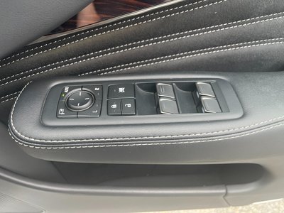 2021 Lexus LS thumbnail 37