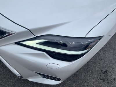 2021 Lexus LS thumbnail 76