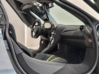 2018 Mclaren 720S 照片 31
