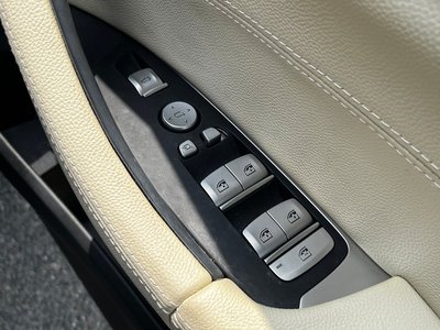 2023 BMW IX3 thumbnail 30