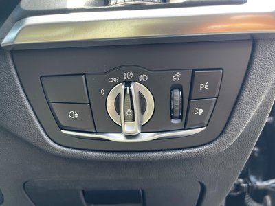 2023 BMW IX3 thumbnail 32