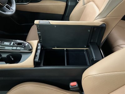 2024 Toyota CROWN SPORT thumbnail 27
