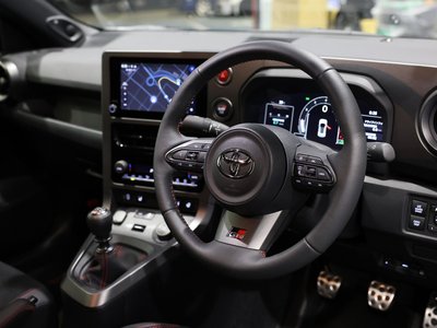 صورة 7 لـ 2025 Toyota GR YARIS