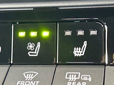 2023 Toyota CROWN SPORT 照片 6
