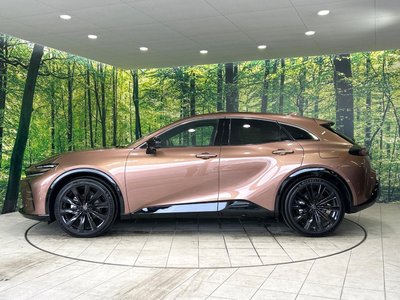 2023 Toyota CROWN SPORT 照片 21