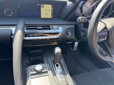 2017 Lexus LC 照片 20